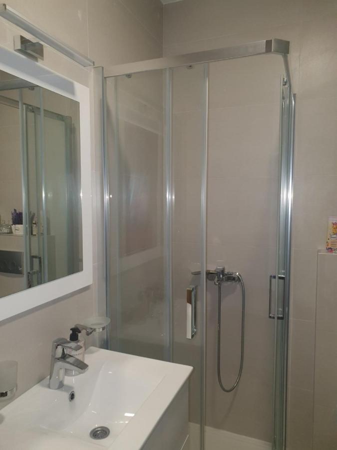 Apartamento Sajam 1 Novi Sad Exterior foto