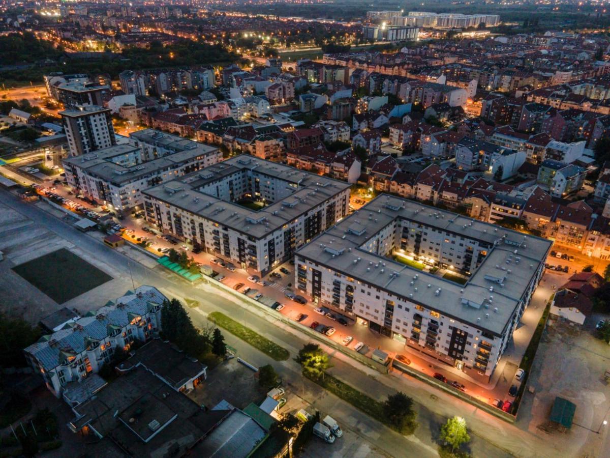 Apartamento Sajam 1 Novi Sad Exterior foto